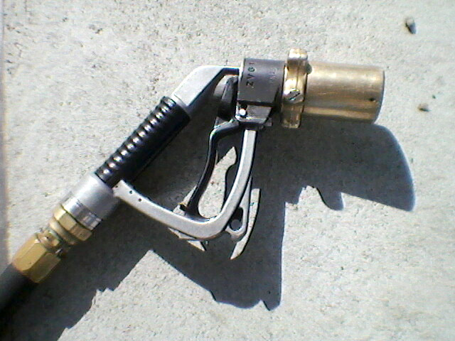 Pistolet LPG ancien.jpg