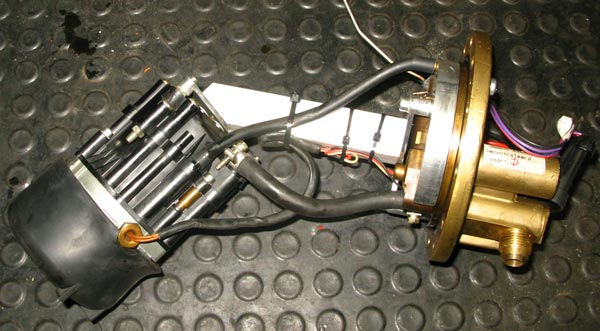 4412252-vialle-old-pump.jpg