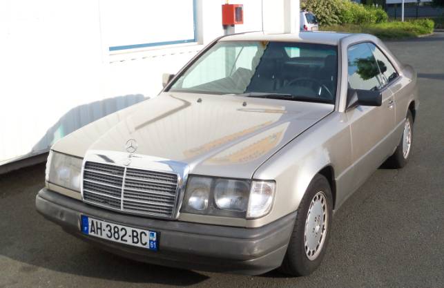 Mercedes 300.jpg