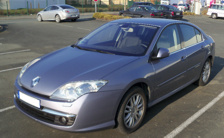 Renault Laguna.png